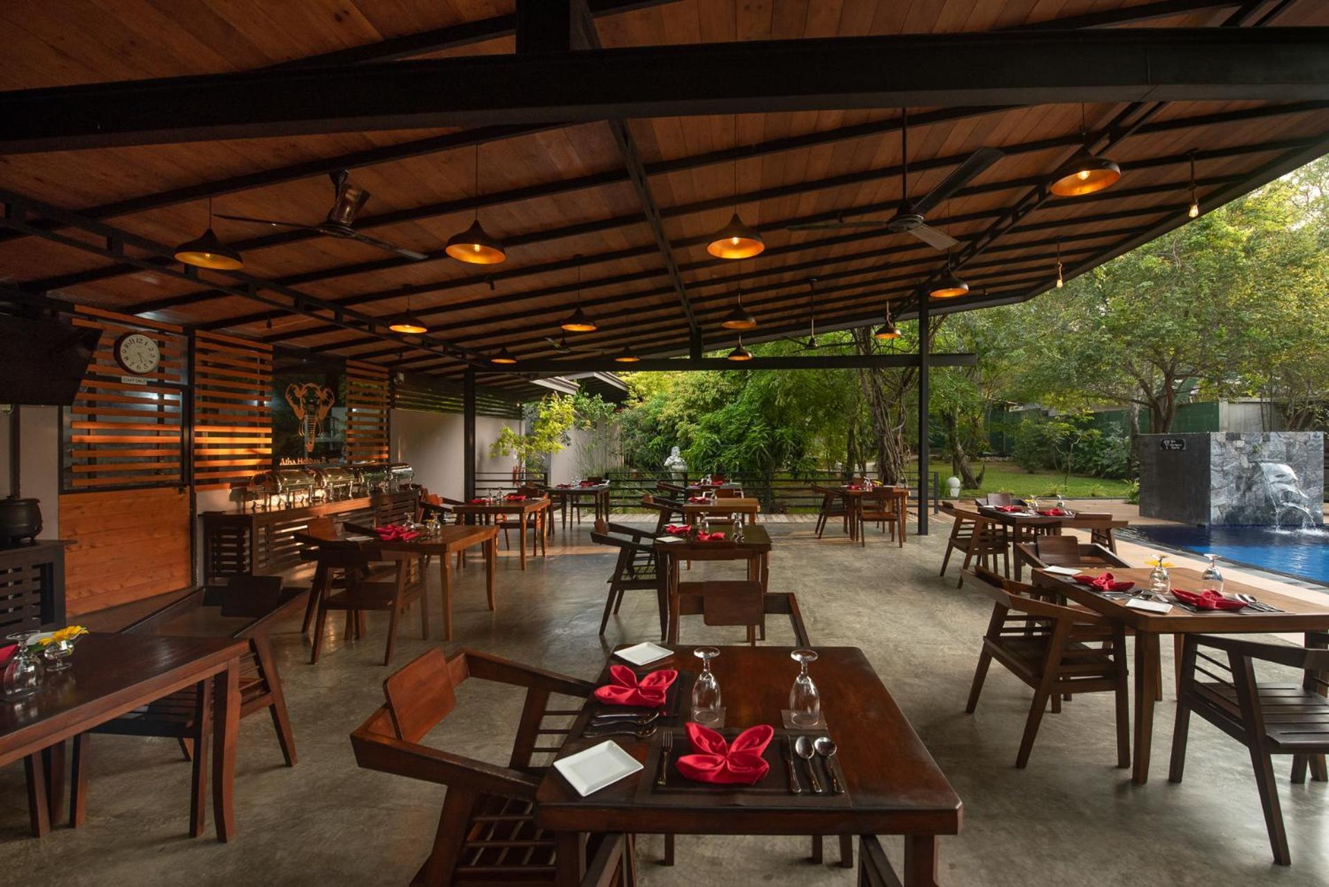 Atha Resort Szigirija Kültér fotó