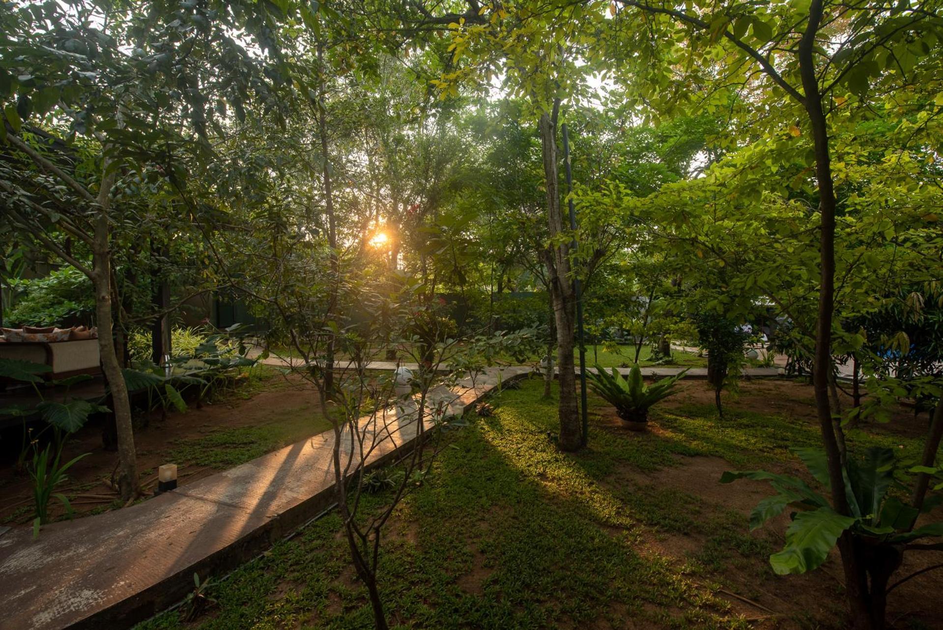 Atha Resort Szigirija Kültér fotó